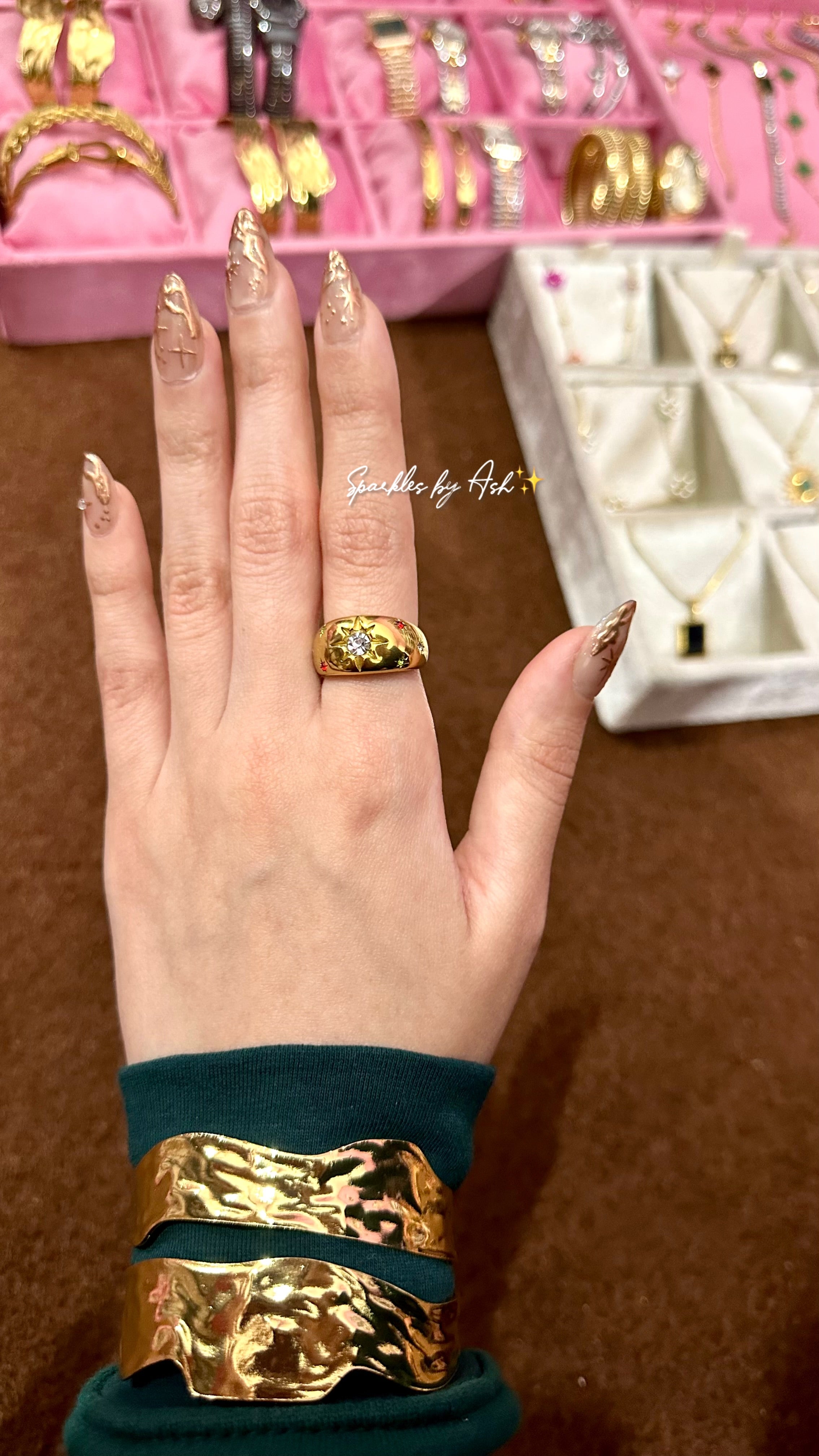 Celestial Glow Ring 🌸✨