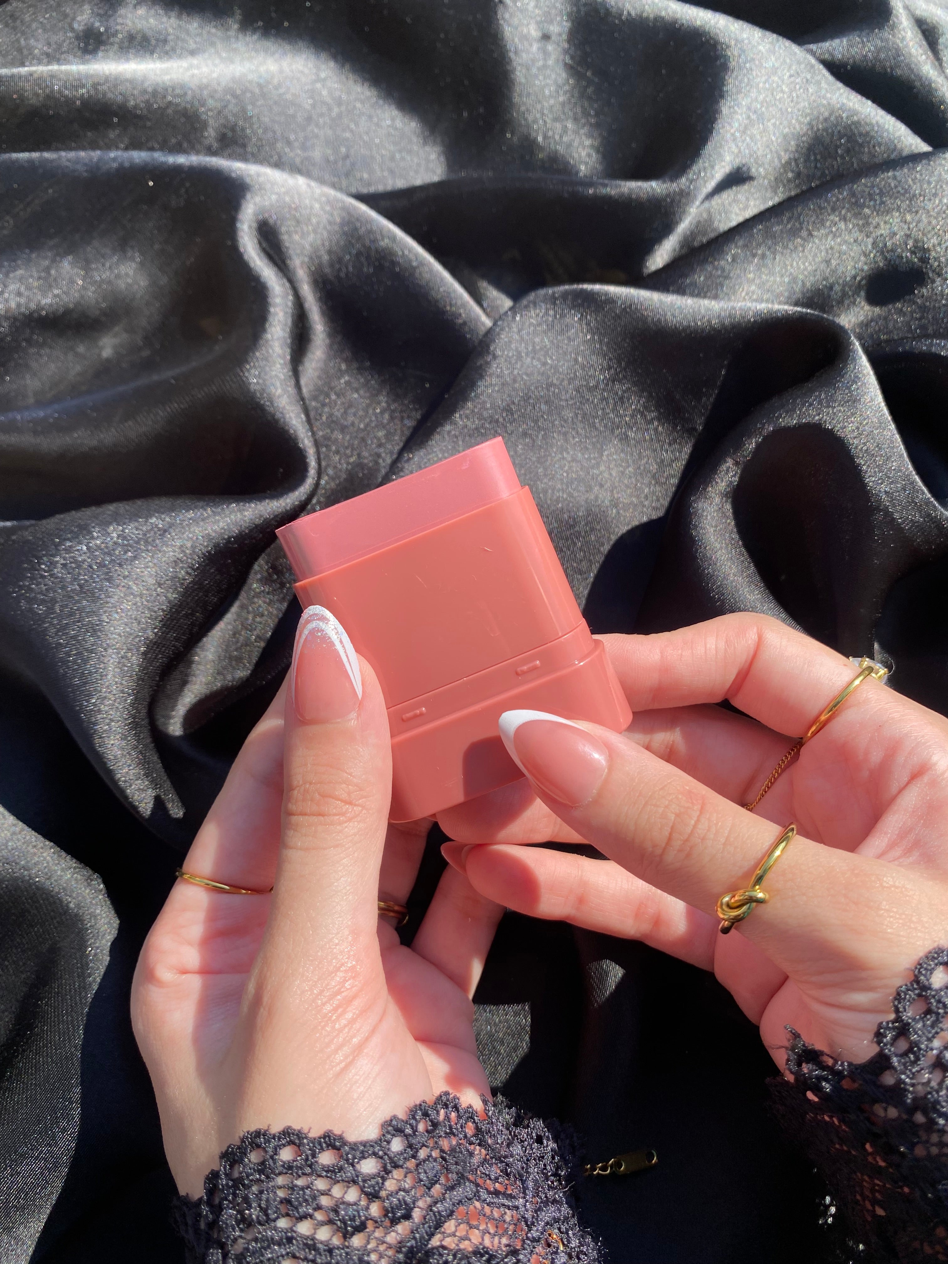 Dewy Lip and cheek blush✨