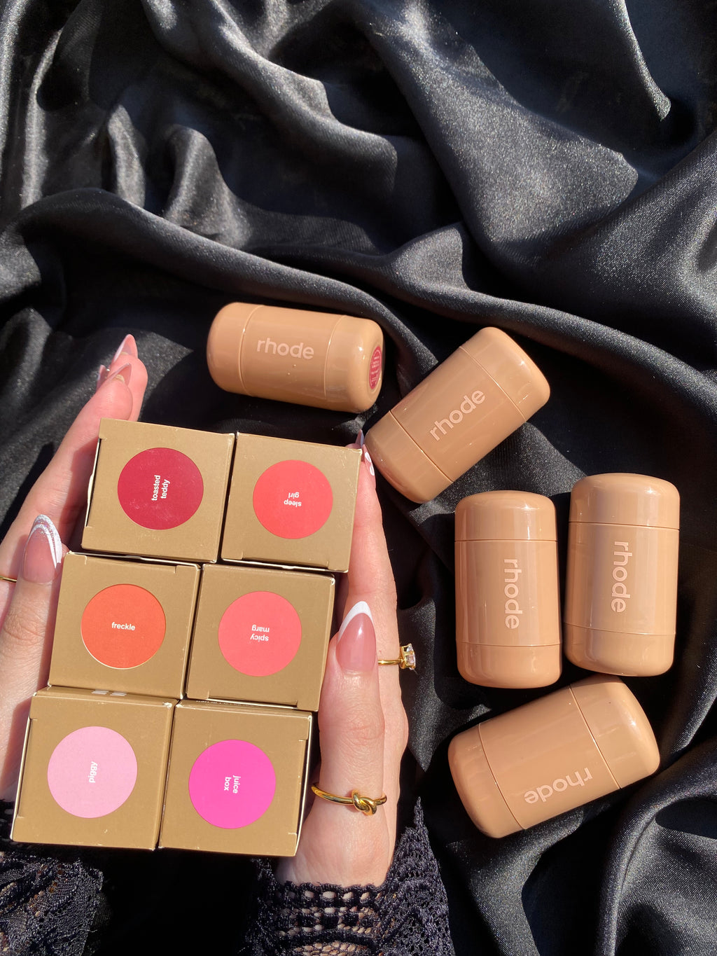 Rhode pocket blush 🎀