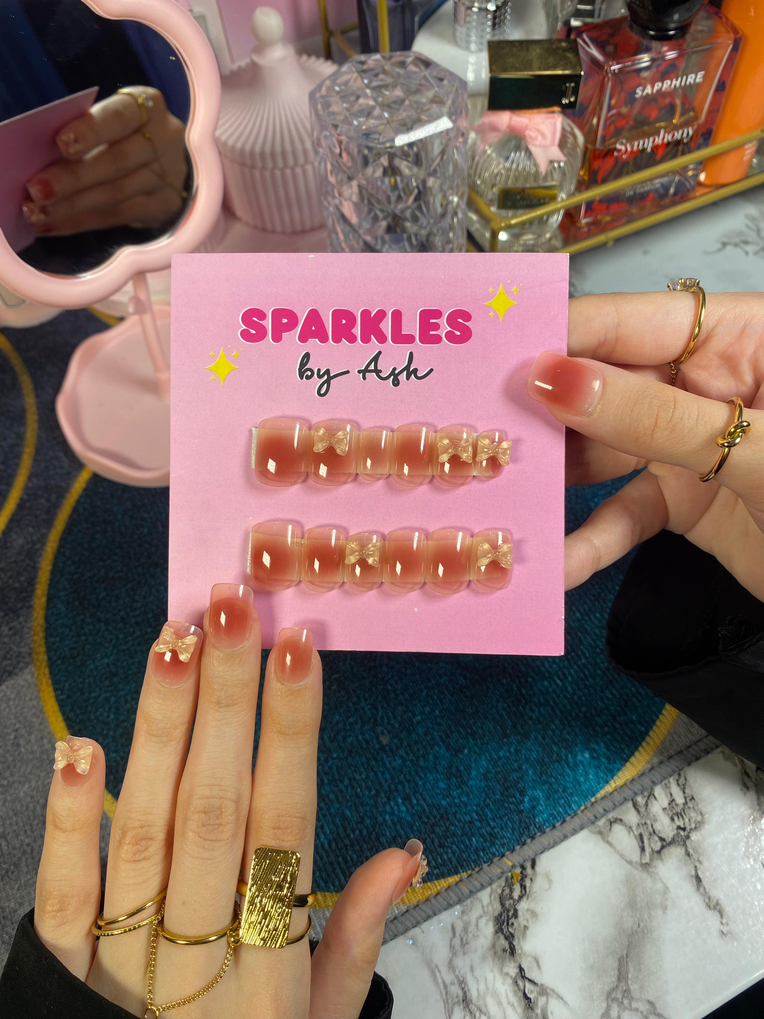 Cute bow nails 🎀(free application kit )