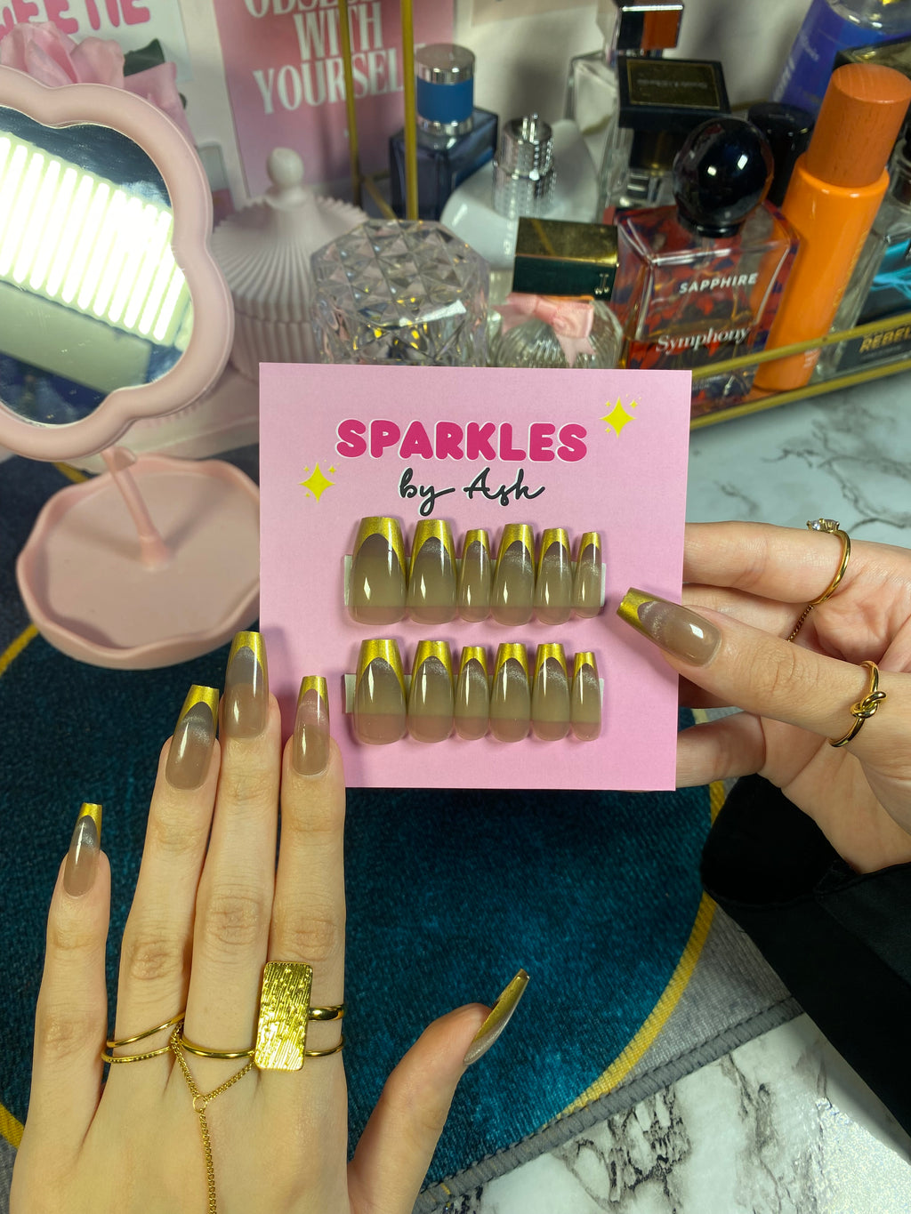 Trendy cat eye nails 💅 (free application kit )