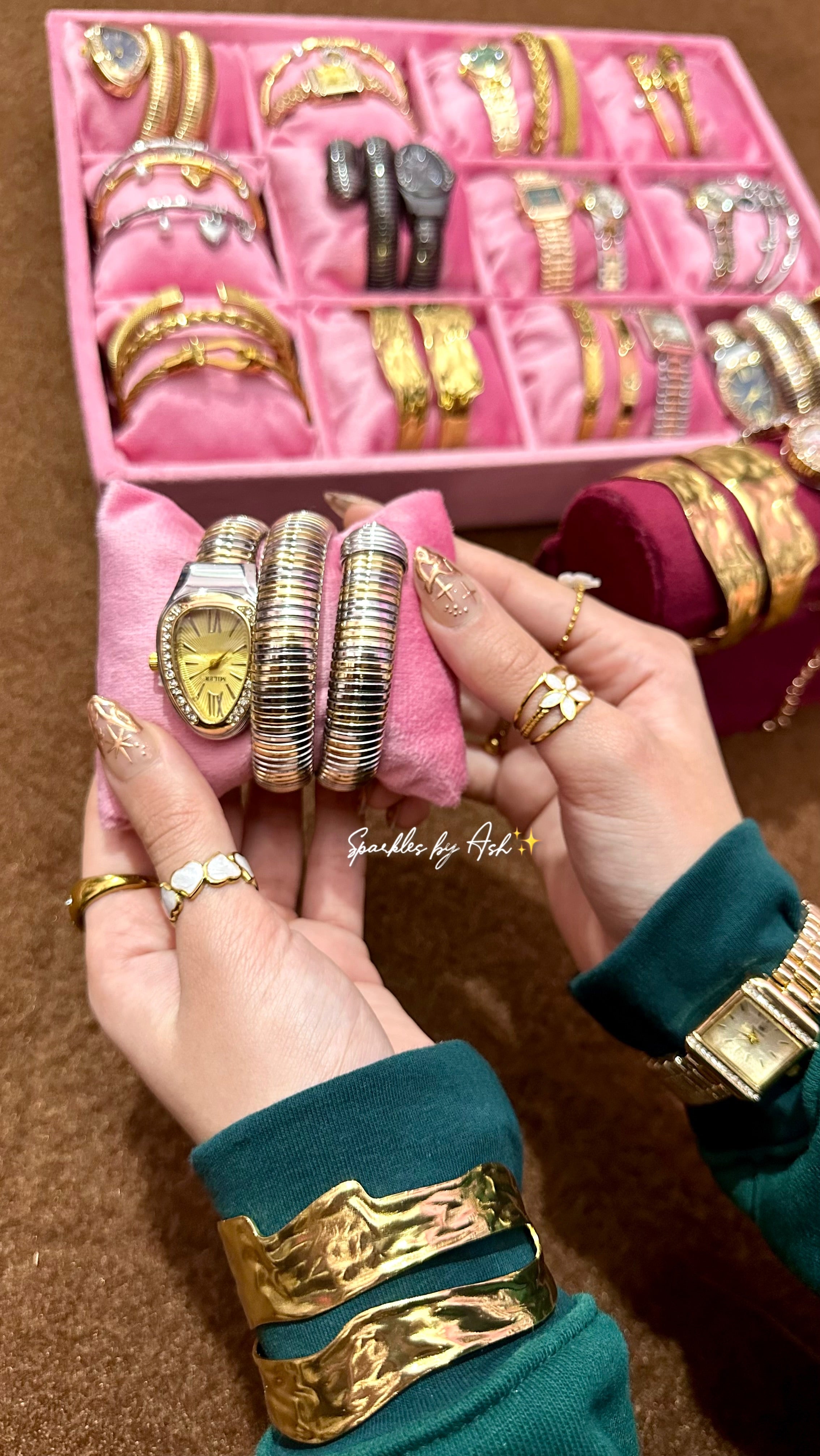 Luxury Ribbed Snake Watch