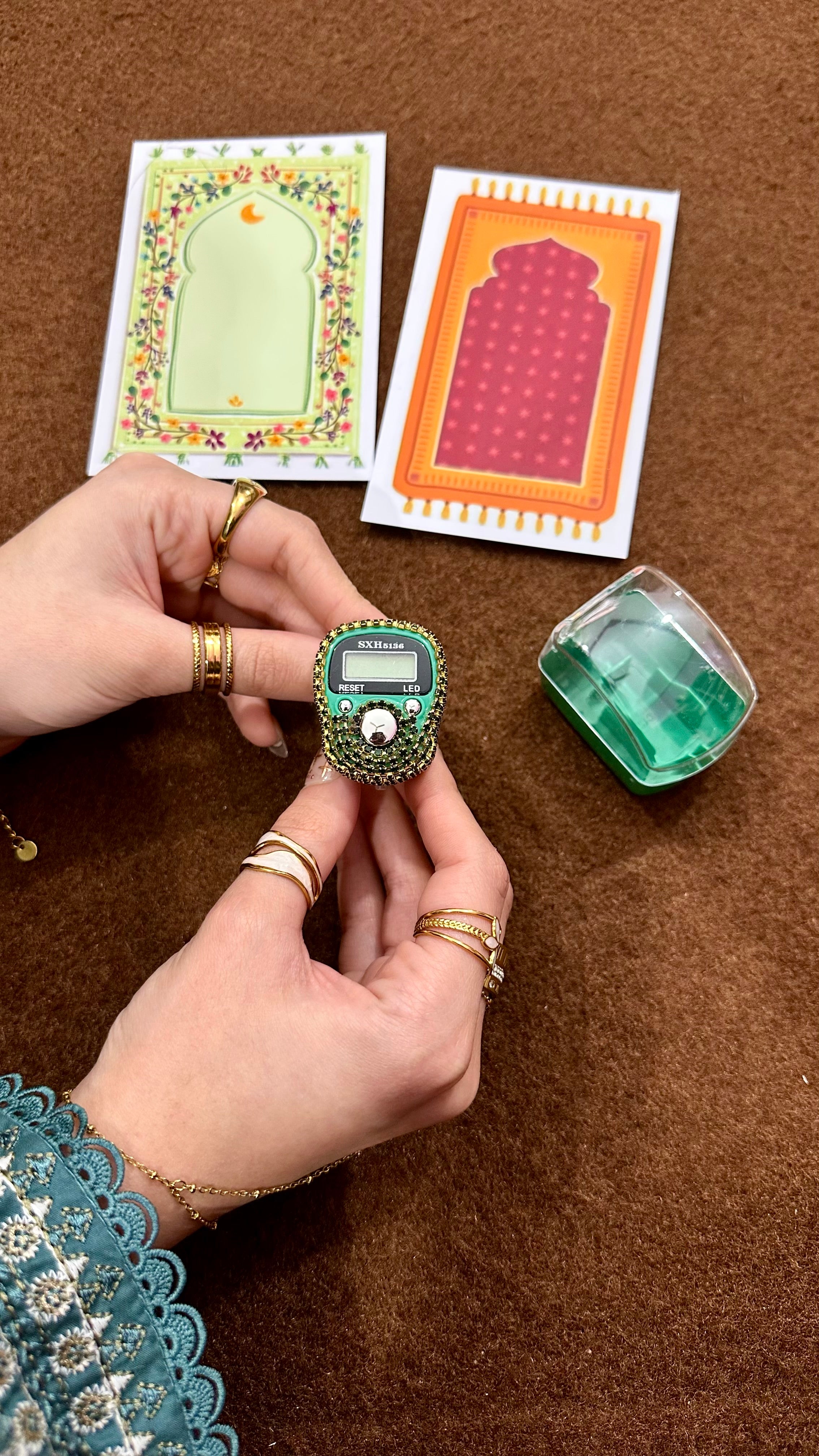 Diamond glow digital tasbee green✨