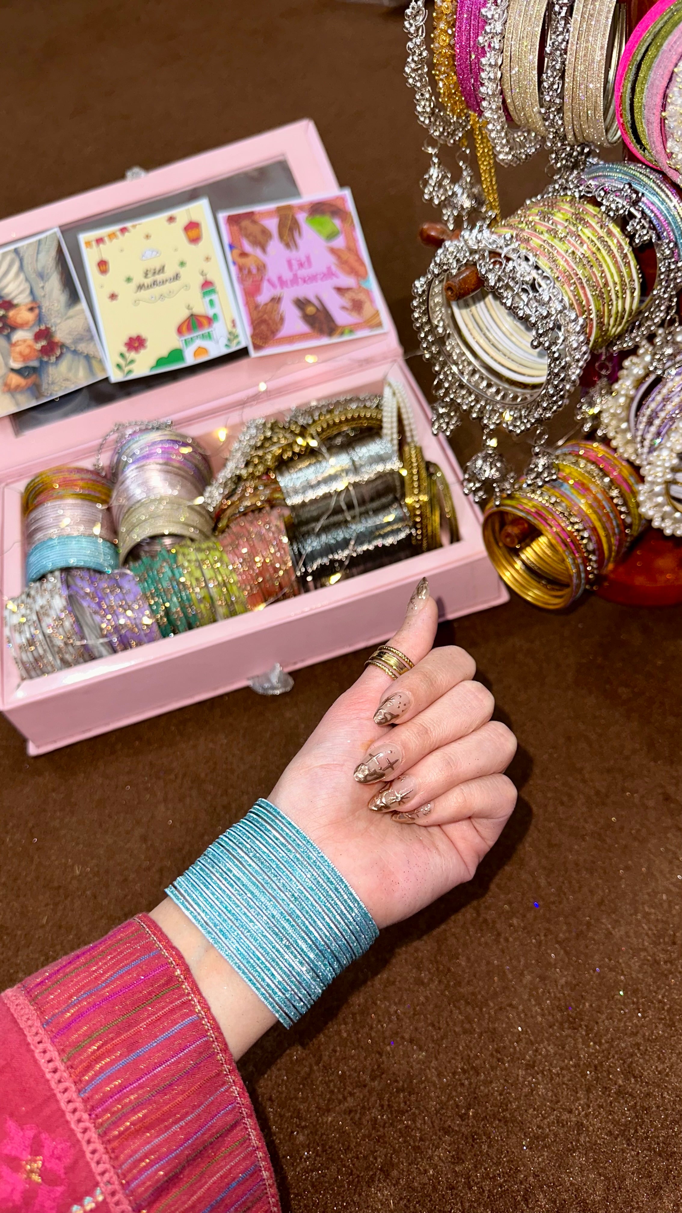 Shimmery metal bangles 🩵✨