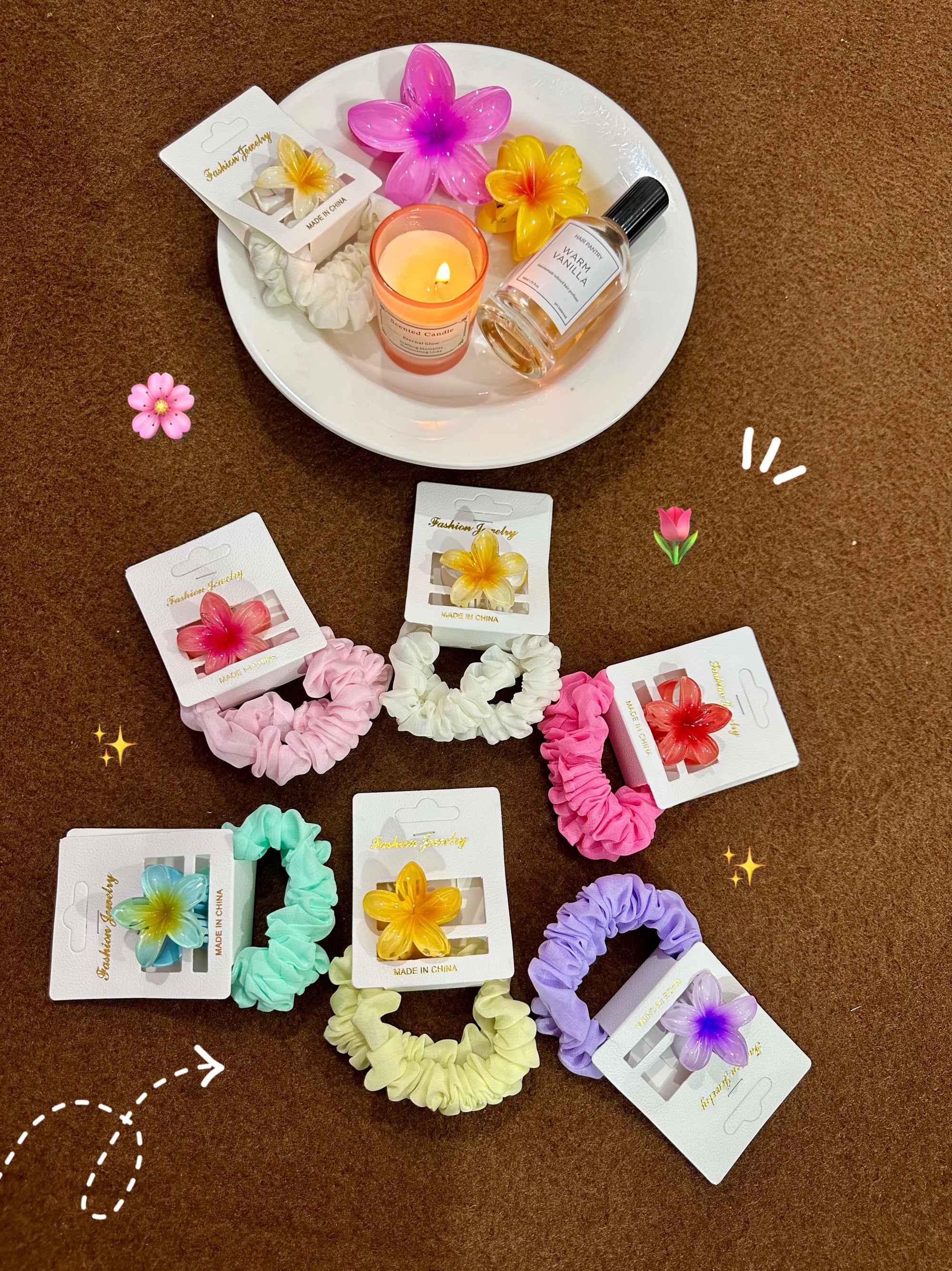 2 in 1 pack 💗 ( mini claw+ 2 hair ties )