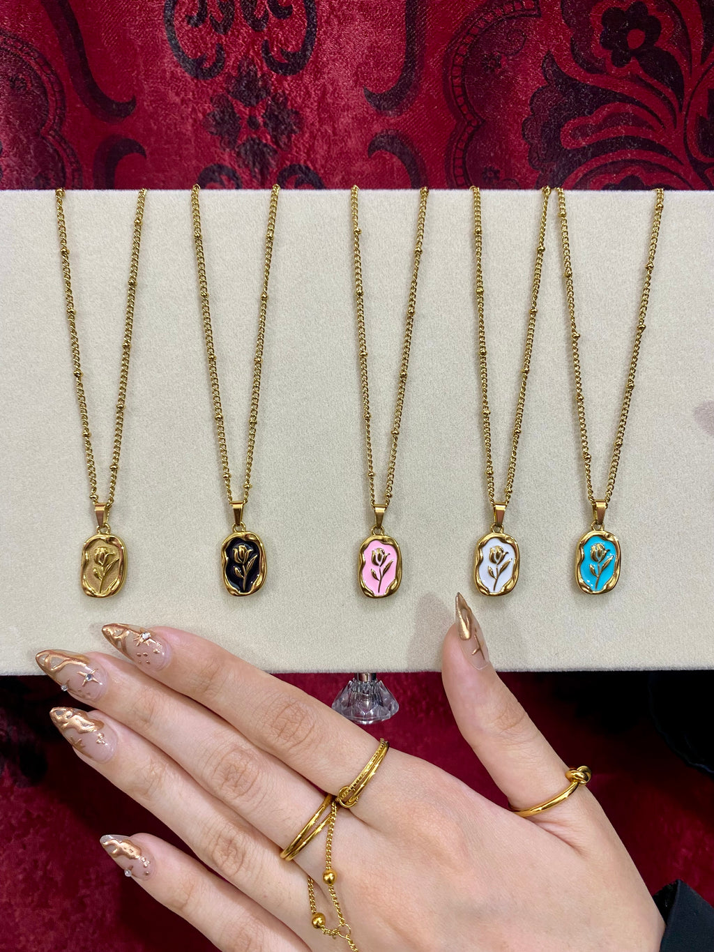 Trendy stainless steel necklaces 🎀