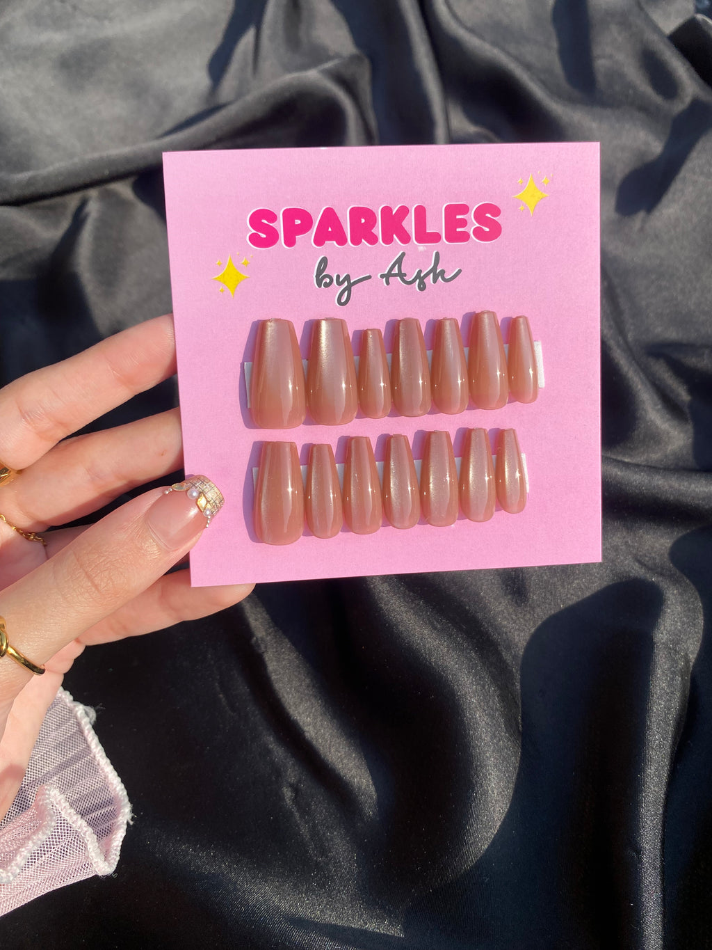 🤎Luxury nude cat eye nails - free application kit