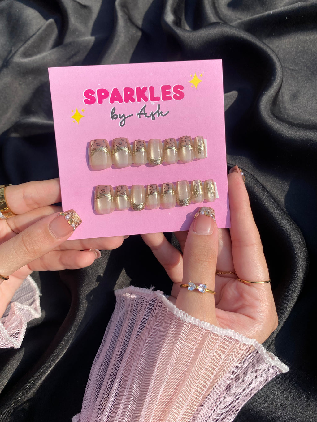 🌷luxury gold cat eye nails - free application kit