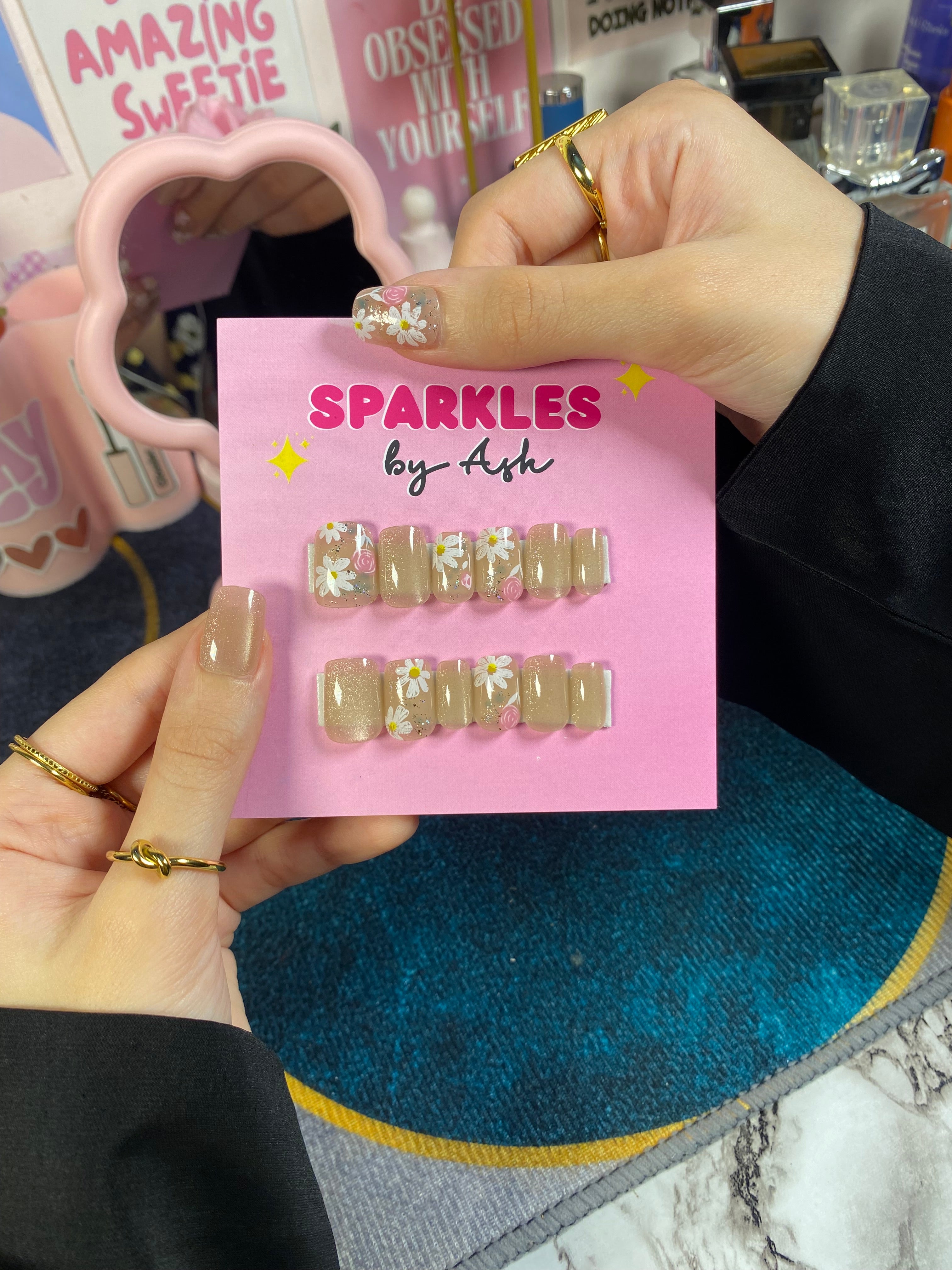 Floral cat eye nails🌷( free application kit )